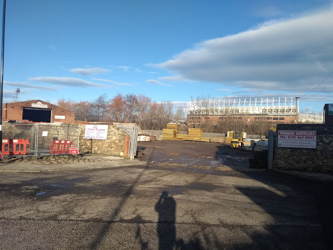 E Reynolds Fencing