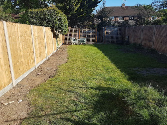 E Reynolds Fencing
