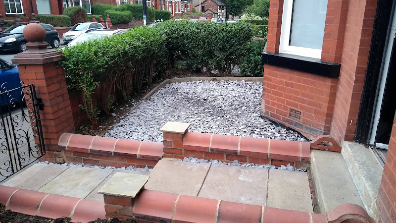 E Reynolds Fencing