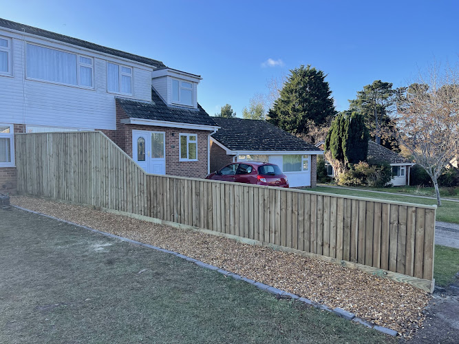 E Reynolds Fencing