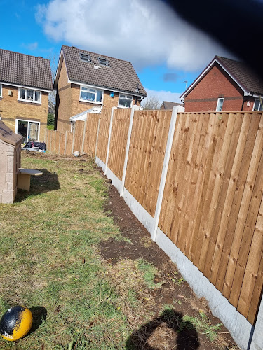 E Reynolds Fencing