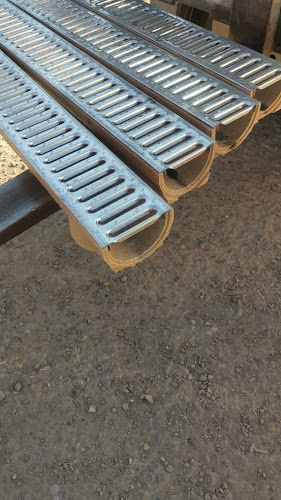 E Reynolds Fencing