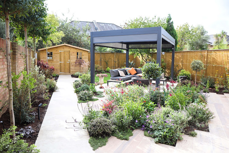 E Reynolds Fencing