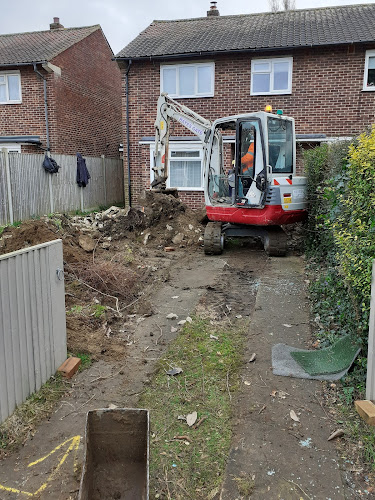 E Reynolds Fencing