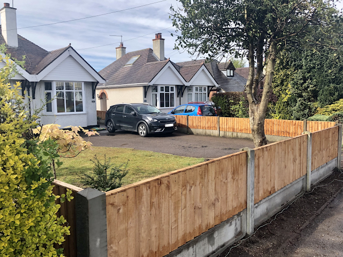 E Reynolds Fencing