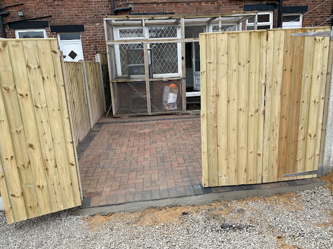 How High Can a Garden Fence Be