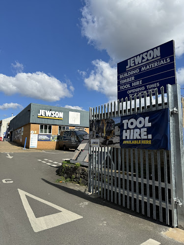 E Reynolds Fencing