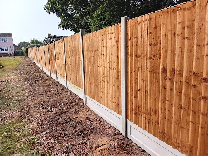 E Reynolds Fencing