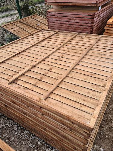 E Reynolds Fencing