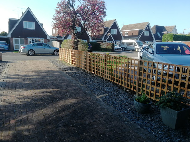 E Reynolds Fencing