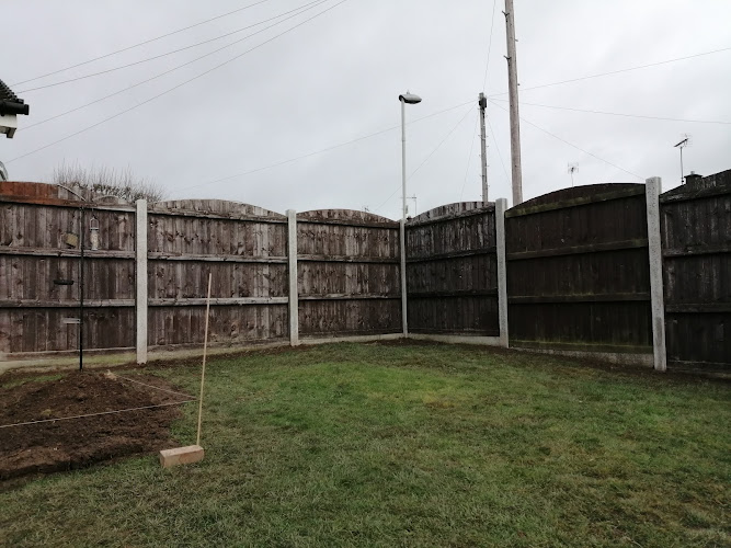 E Reynolds Fencing