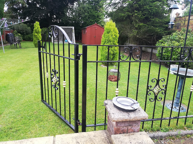 How High Can a Garden Fence Be