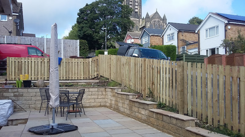 E Reynolds Fencing