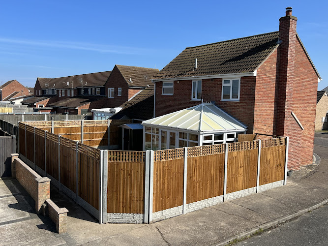 E Reynolds Fencing E Reynolds Fencing