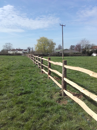 E Reynolds Fencing