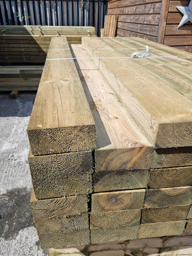 E Reynolds Fencing