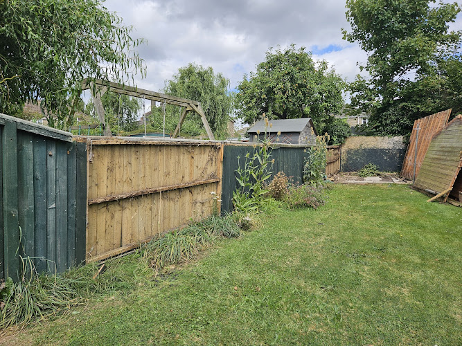 E Reynolds Fencing