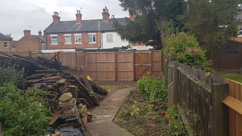 E Reynolds Fencing
