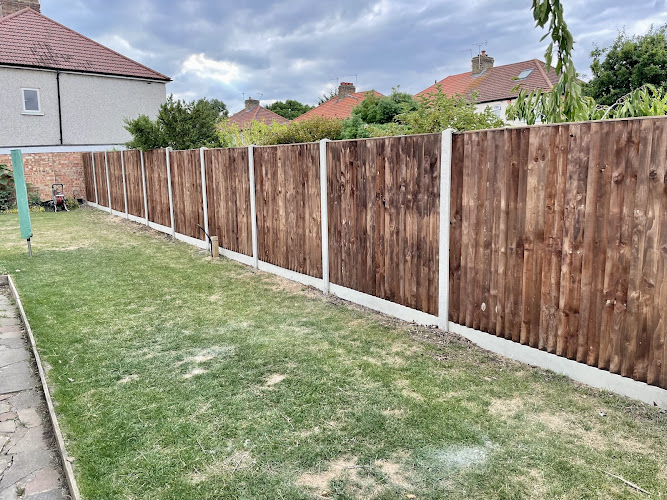 E Reynolds Fencing