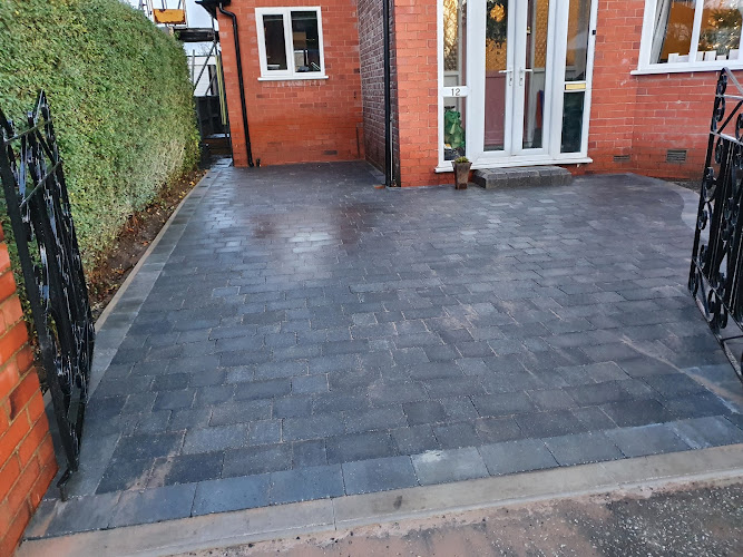 E Reynolds Fencing