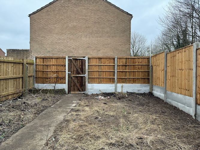 E Reynolds Fencing