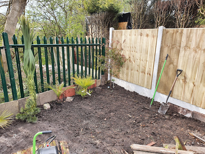 E Reynolds Fencing