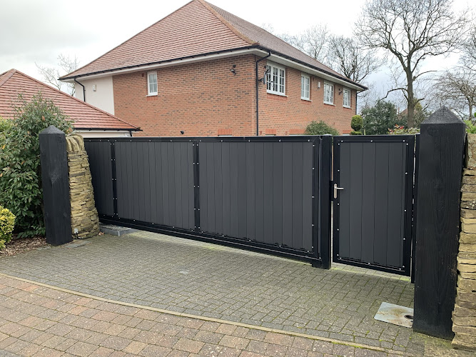 How High Can a Garden Fence Be How High Can a Garden Fence Be