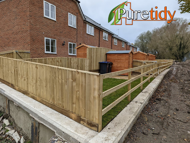 E Reynolds Fencing