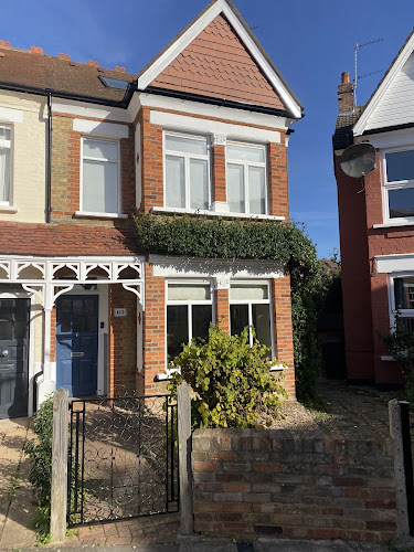 E Reynolds Fencing