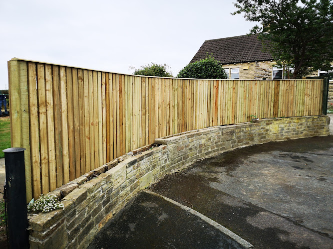 E Reynolds Fencing