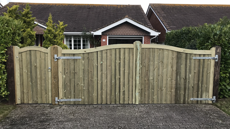 How High Can a Garden Fence Be