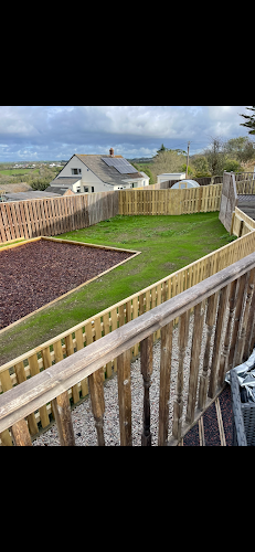 E Reynolds Fencing E Reynolds Fencing