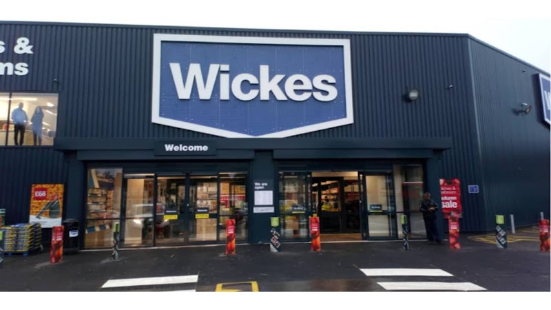 How High Can a Garden Fence Be