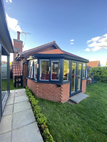 E Reynolds Fencing