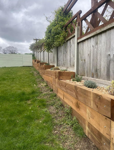 E Reynolds Fencing