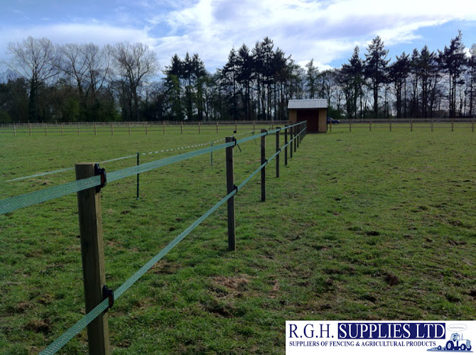 How High Can a Garden Fence Be