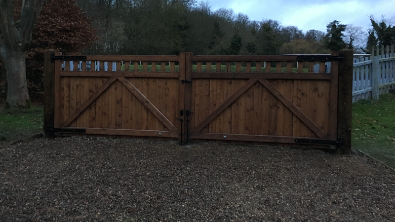 How High Can a Garden Fence Be