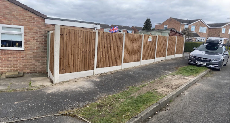 E Reynolds Fencing