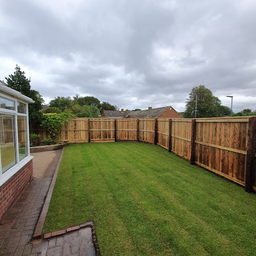 E Reynolds Fencing