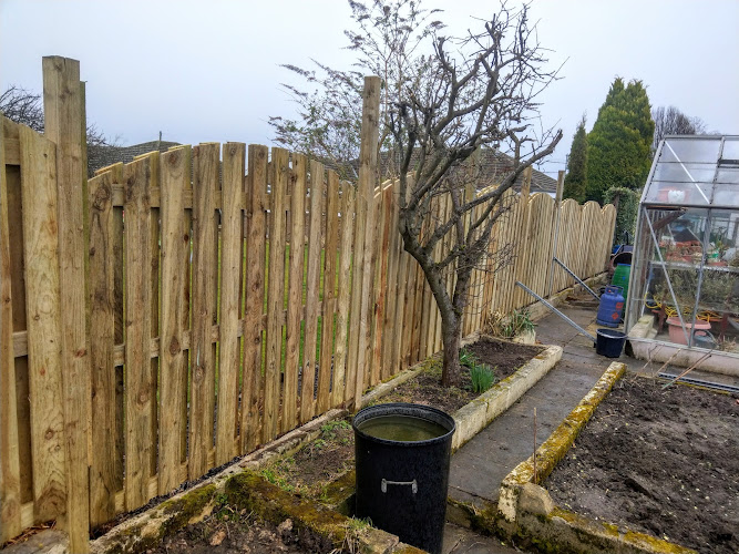 E Reynolds Fencing