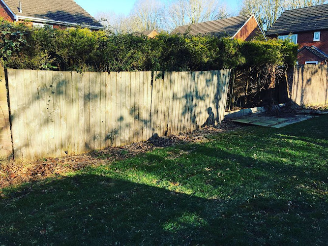 E Reynolds Fencing