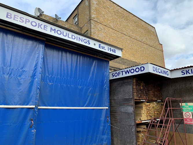 E Reynolds Fencing
