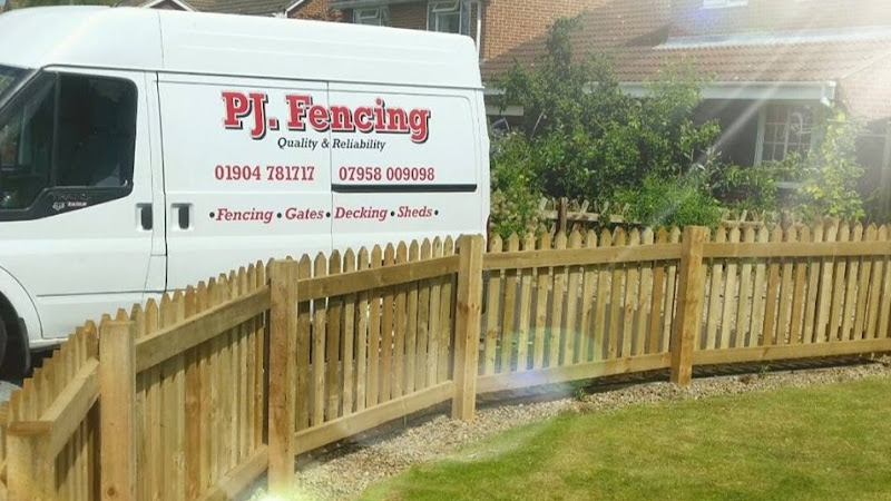 How High Can a Garden Fence Be