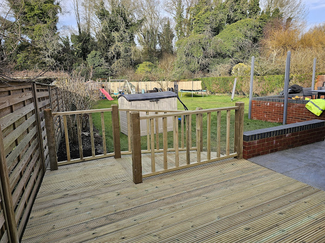 E Reynolds Fencing