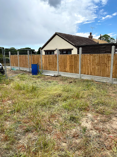 E Reynolds Fencing