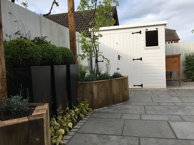 E Reynolds Fencing