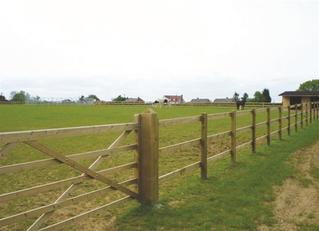 How High Can a Garden Fence Be