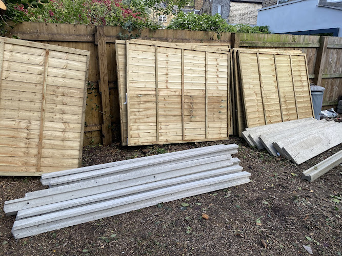 E Reynolds Fencing