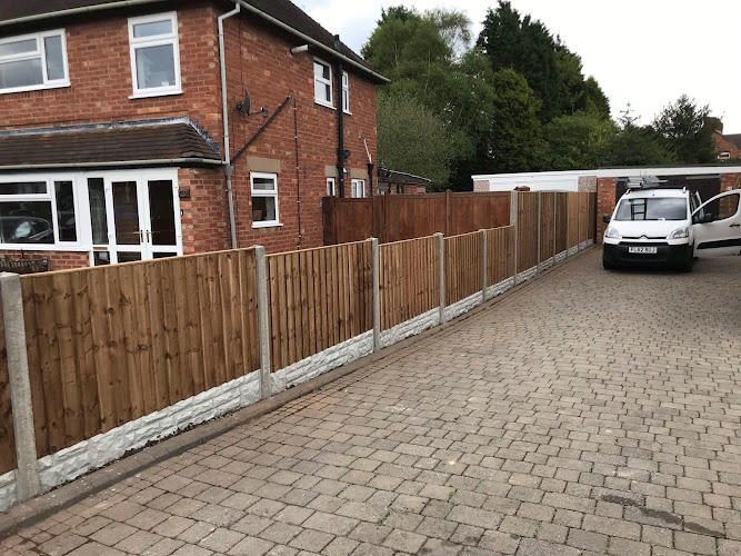 E Reynolds Fencing