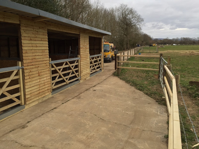 E Reynolds Fencing E Reynolds Fencing